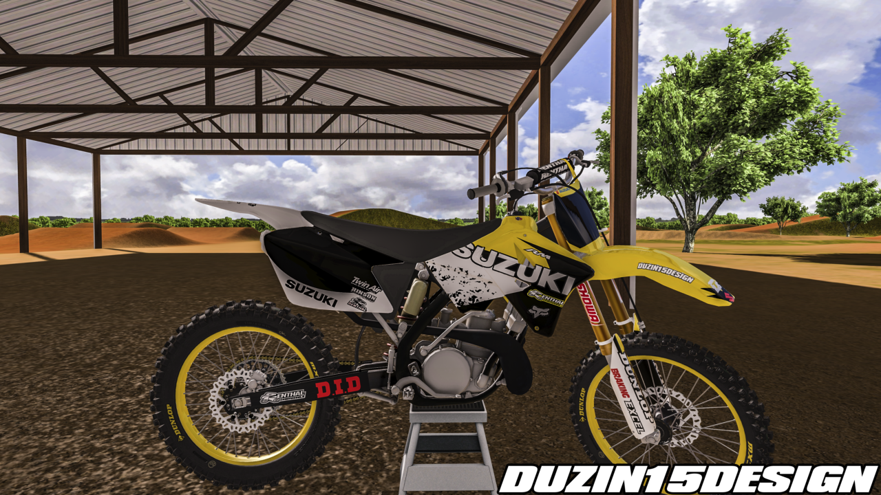 Suzuki Lightning Yellow Public